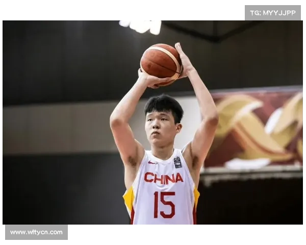 杨瀚森以NBA选秀第16顺位被开拓者选中 展现中国篮球新星潜力 杨瀚森以NBA选秀第16顺位被开拓者选中 展现中国篮球新星潜力