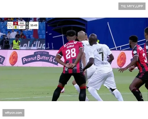 吉达联合3比0大胜费哈，本泽马梅开二度近夺冠